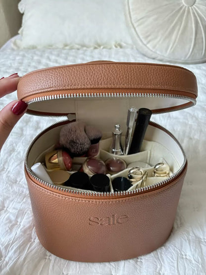 The Vanity Case SAIE