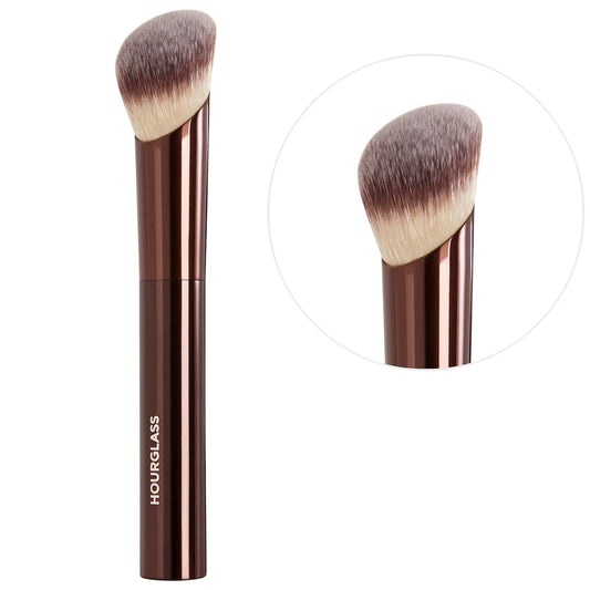 Hourglass  Ambient Soft Glow Foundation Brush