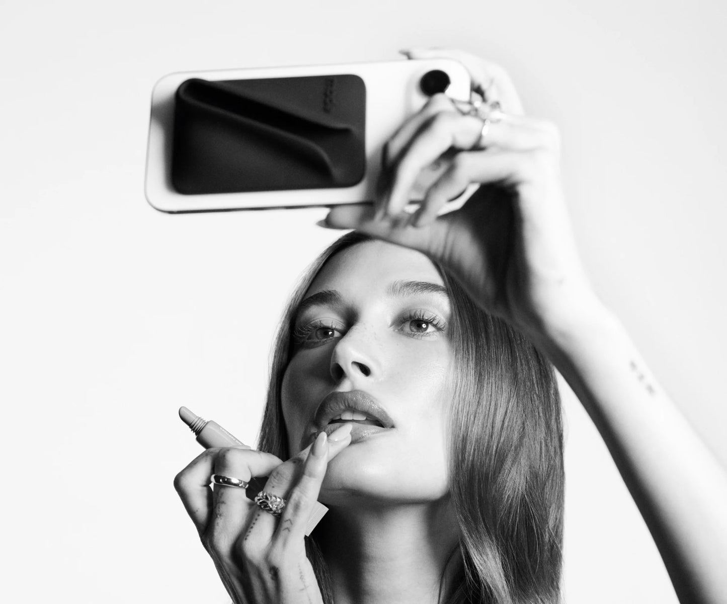 snap-on lip case Lip holder with MagSafe RHODE