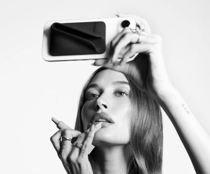 snap-on lip case Lip holder with MagSafe RHODE